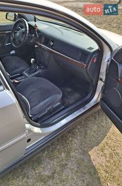 Седан Opel Vectra 2003 в Черкассах