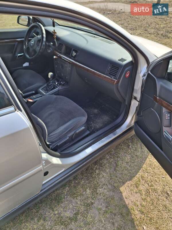 Седан Opel Vectra 2003 в Черкассах