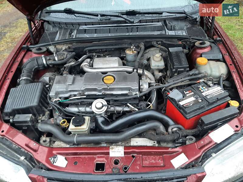Лифтбек Opel Vectra 1998 в Рожнятове