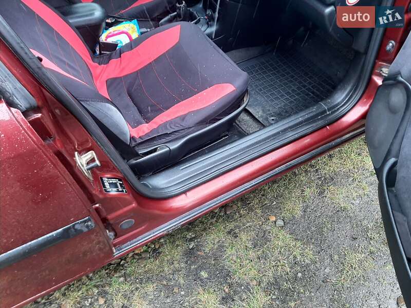 Лифтбек Opel Vectra 1998 в Рожнятове