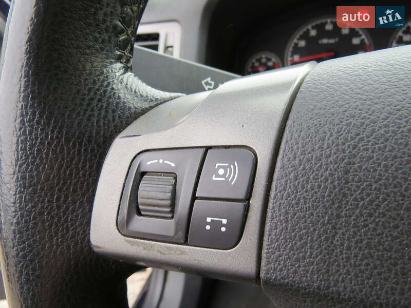 Седан Opel Vectra 2006 в Кропивницком