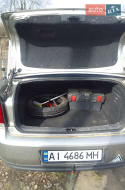 Седан Opel Vectra 2004 в 