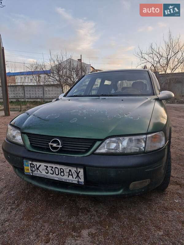Универсал Opel Vectra 1997 в 