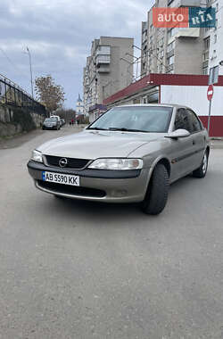 Ліфтбек Opel Vectra 1998 в Могилів-Подільському