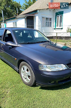 Седан Opel Vectra 2000 в Киеве