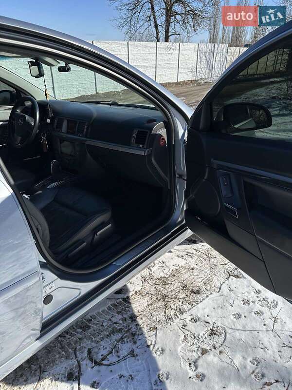 Седан Opel Vectra 2007 в Харькове