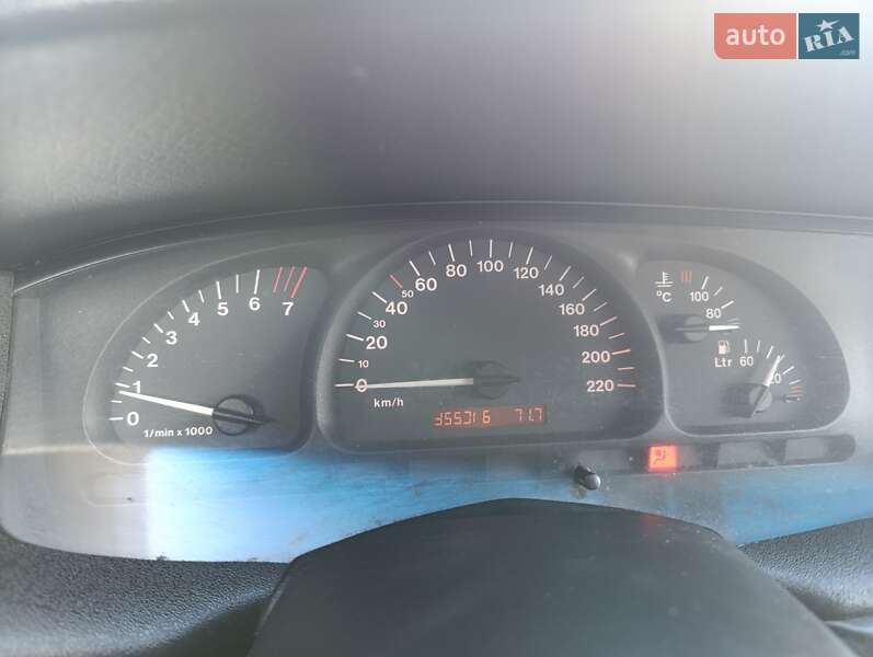 Лифтбек Opel Vectra 1999 в Львове