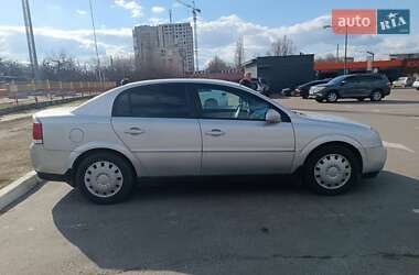 Седан Opel Vectra 2005 в 