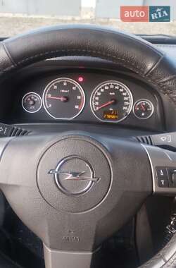 Седан Opel Vectra 2008 в 