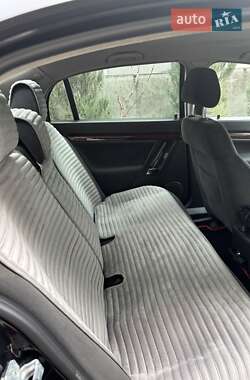Седан Opel Vectra 2004 в 