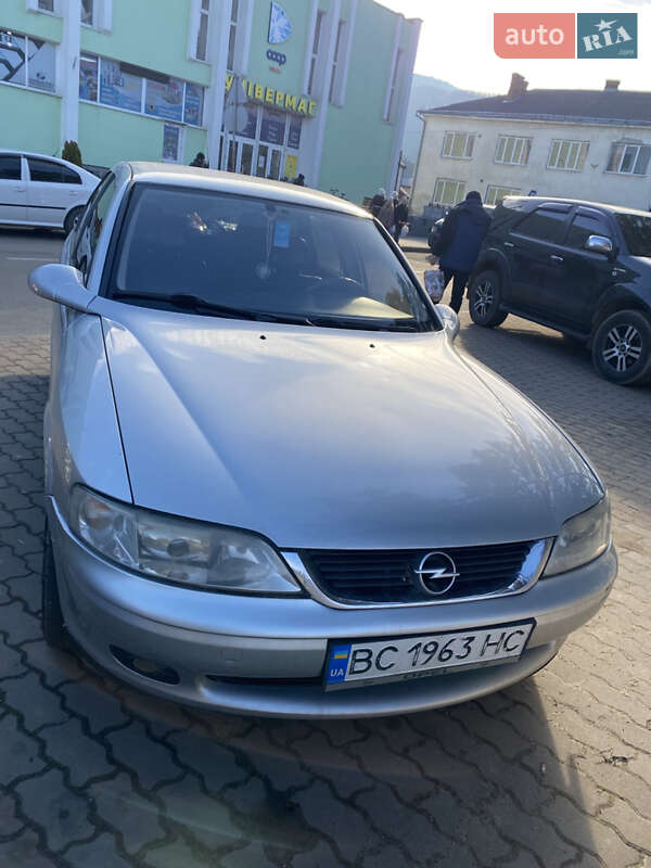 Opel Vectra 2000