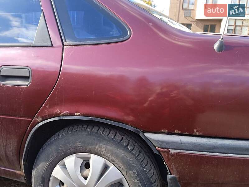 Седан Opel Vectra 1992 в Радивилове