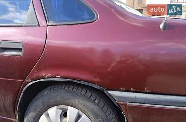 Седан Opel Vectra 1992 в 