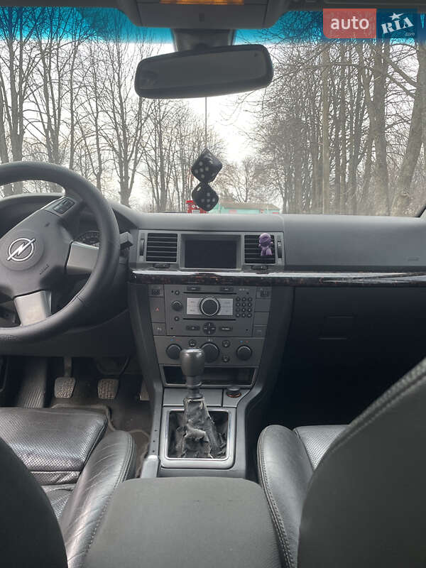 Универсал Opel Vectra 2005 в Люботине