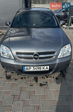 Седан Opel Vectra 2005 в 