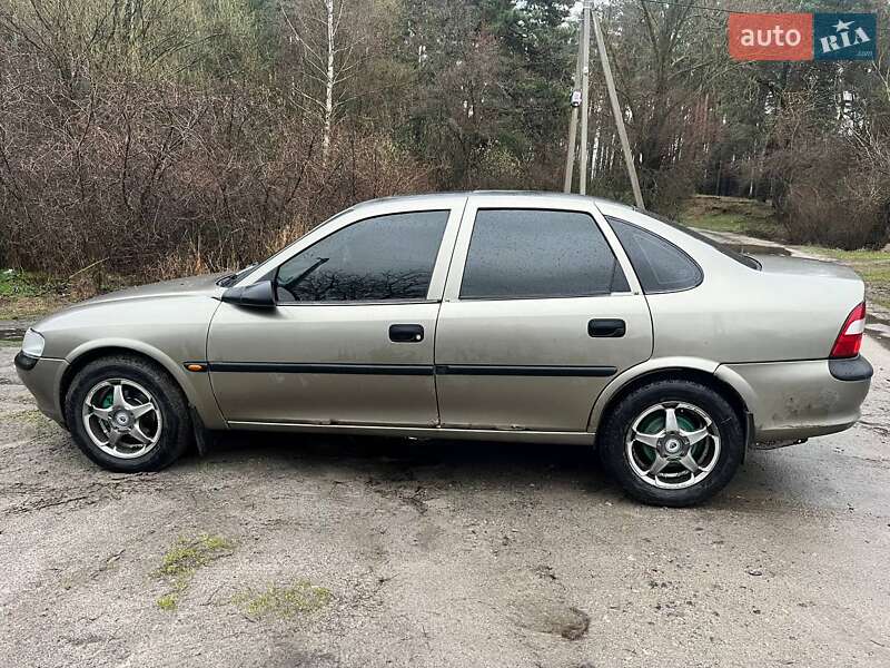 Седан Opel Vectra 1997 в Нежине