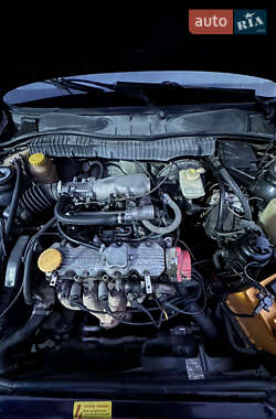Ліфтбек Opel Vectra 1995 в 