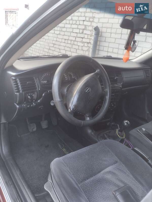 Седан Opel Vectra 1999 в Житомире
