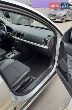 Седан Opel Vectra 2008 в 