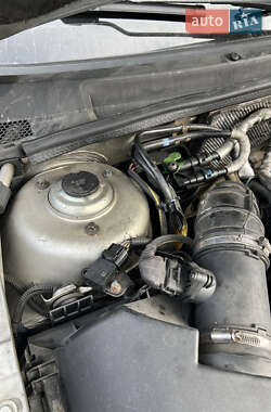 Седан Opel Vectra 2003 в 