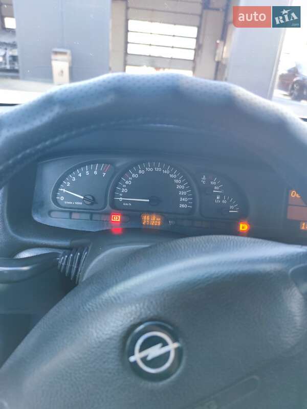 Opel Vectra 1996