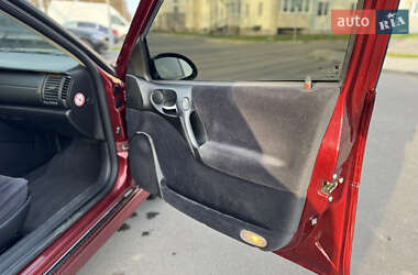 Седан Opel Vectra 1999 в 