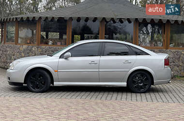 Лифтбек Opel Vectra 2003 в 