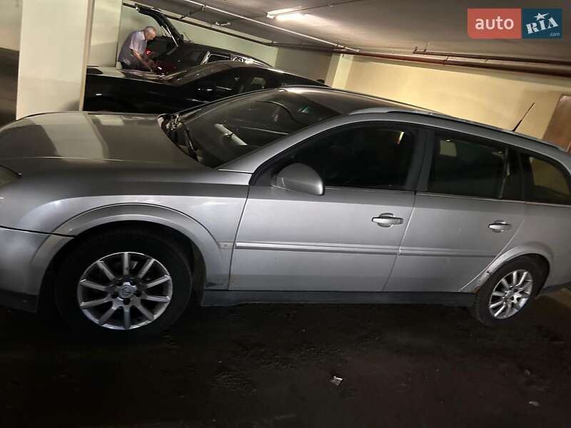 Opel Vectra 2004