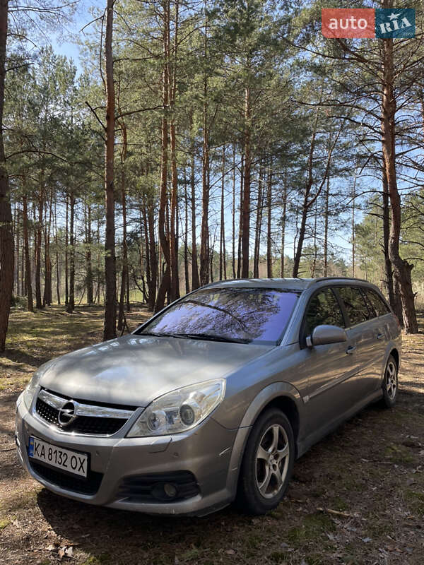 Универсал Opel Vectra 2006 в 