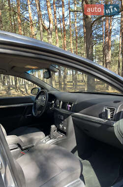Универсал Opel Vectra 2006 в 