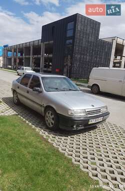 Лифтбек Opel Vectra 1992 в 