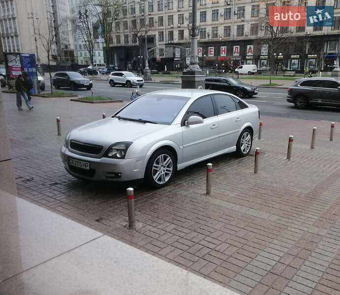 Лифтбек Opel Vectra 2002 в 