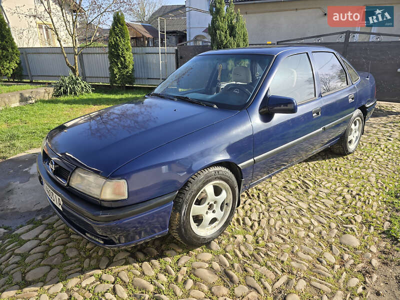 Седан Opel Vectra 1990 в Ивано-Франковске фото 3 Седан Opel Vectra 1990 в Ивано-Франковске