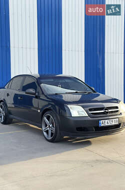 Седан Opel Vectra 2004 в 