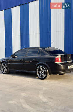 Седан Opel Vectra 2004 в 