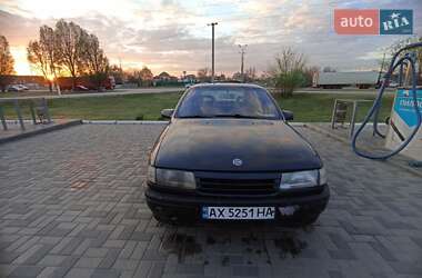Лифтбек Opel Vectra 1989 в 