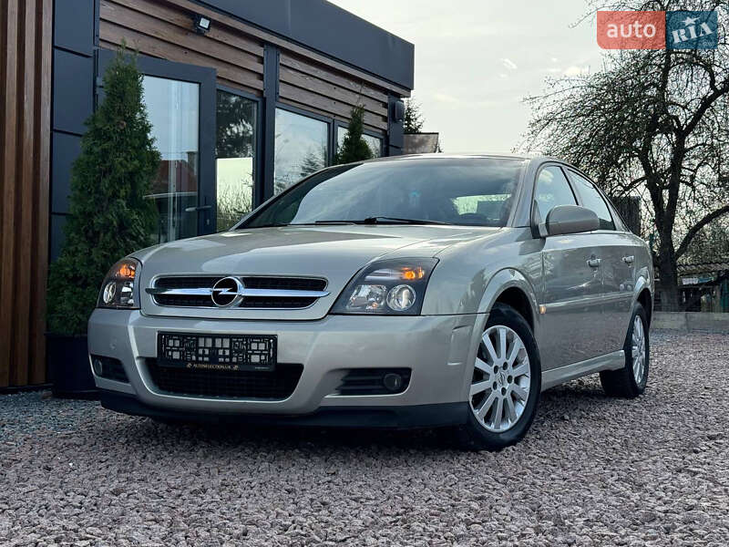 Ліфтбек Opel Vectra 2006 в 