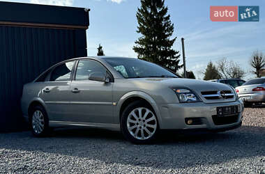 Ліфтбек Opel Vectra 2006 в 