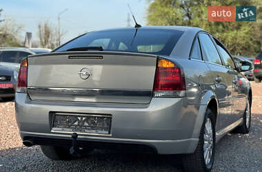 Ліфтбек Opel Vectra 2006 в 