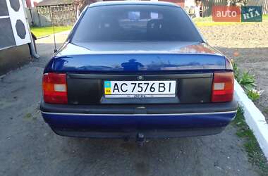 Седан Opel Vectra 1991 в 