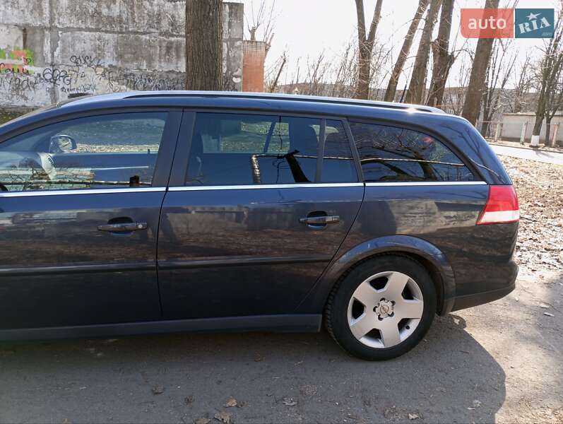 Універсал Opel Vectra 2006 в Дніпрі