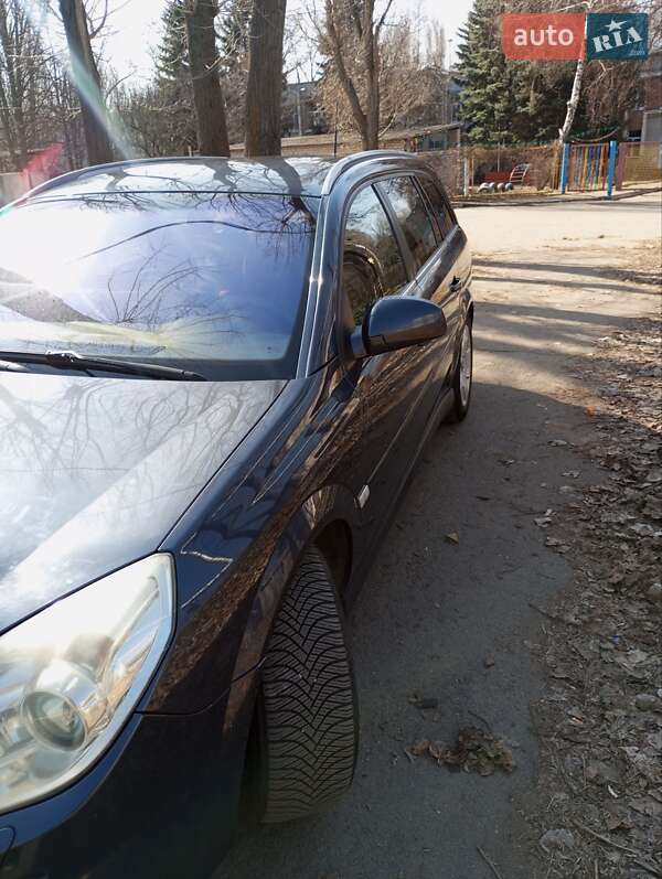 Універсал Opel Vectra 2006 в Дніпрі