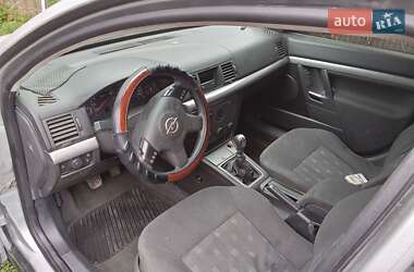Седан Opel Vectra 2003 в 