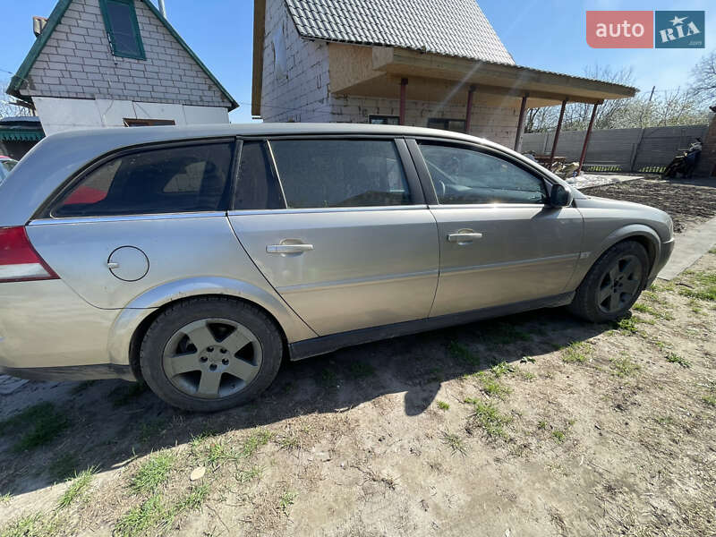 Универсал Opel Vectra 2004 в Черкассах