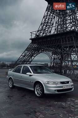 Седан Opel Vectra 1999 в 