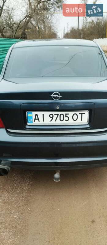Седан Opel Vectra 2000 в Коростені