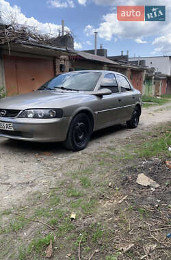 Седан Opel Vectra 1998 в 