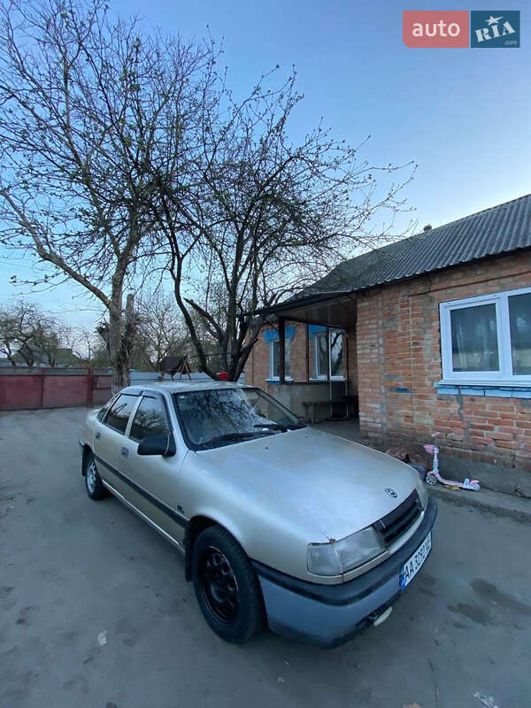 Седан Opel Vectra 1989 в 