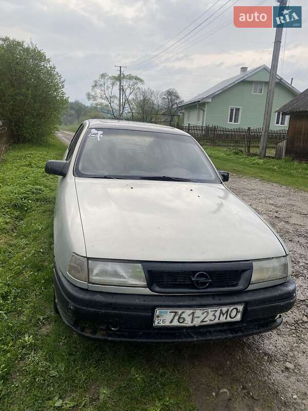Седан Opel Vectra 1992 в Сколе