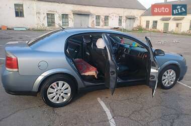 Седан Opel Vectra 2003 в 